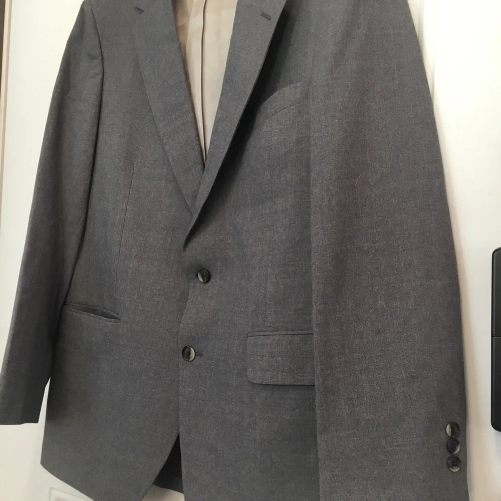 Vintage 70’s Johnny Carson Gray Mens Suit Blazer Tailored for KG Mens store